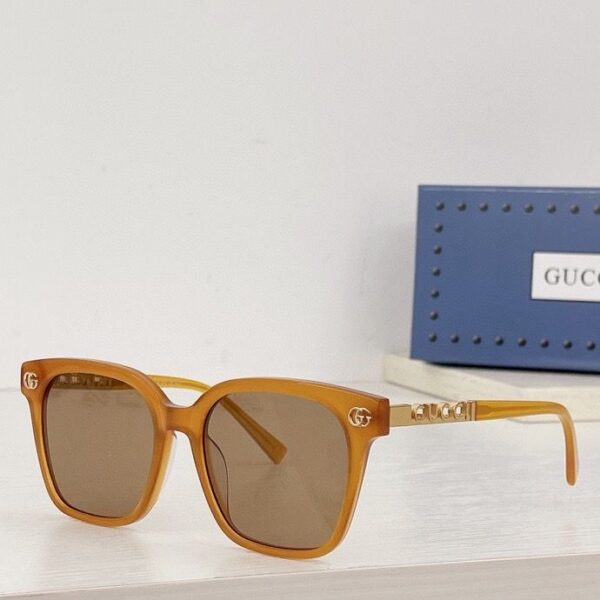 Gucci Sunglasses - GG037