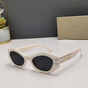 Dior Sunglasses - DG009