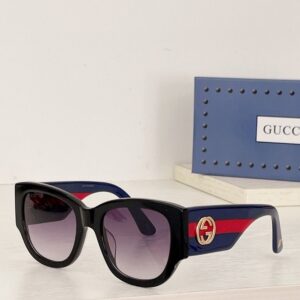 Gucci Sunglasses - GG047