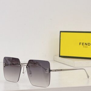 Fendi Sunglasses - FG025