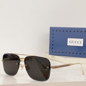 Gucci Sunglasses - GG031
