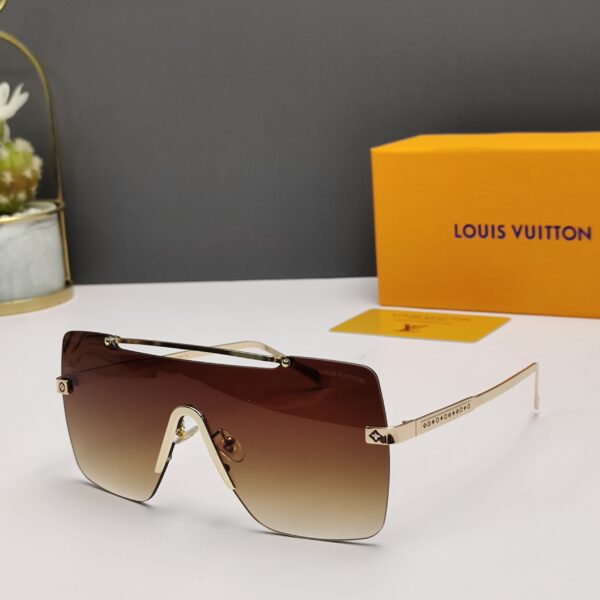 Louis Vuitton Sunglasses - LG003