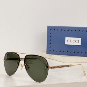 Gucci Sunglasses - GG046