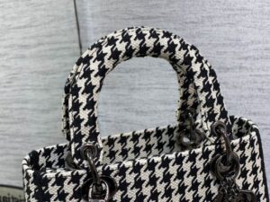 Dior Medium Lady D-Lite Bags - DHB60