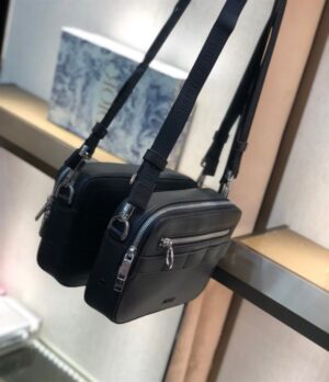 Dior Pouch With Strap- DMB11