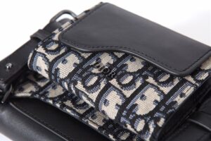 Dior Saddle Pouch With Strap - DMB28