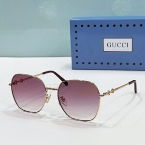 Gucci Sunglasses - GG002