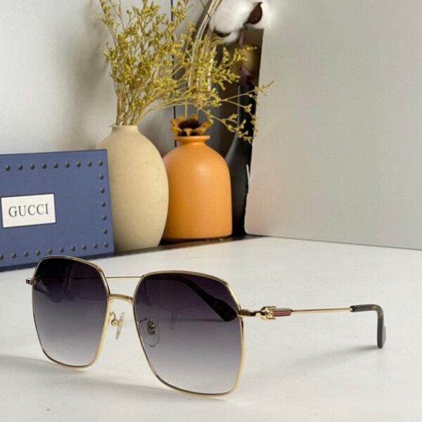 Gucci Sunglasses - GG009