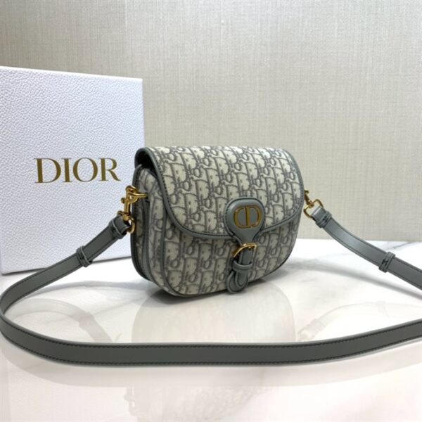 Medium Dior Bobby Bag Gray Dior Oblique Jacquard - DMB04