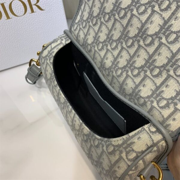 Medium Dior Bobby Bag Gray Dior Oblique Jacquard - DMB04