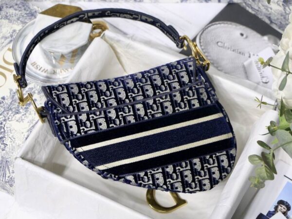 Saddle Bag Blue Dior Oblique Embroidery - DHB88