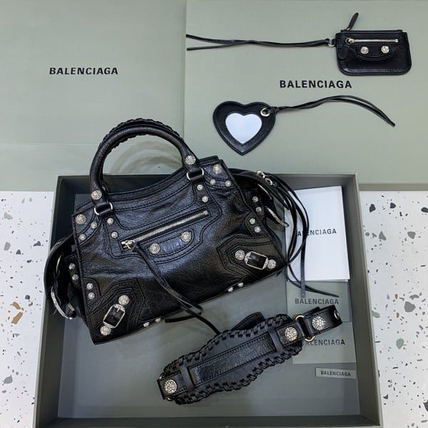 Best Balenciaga Bag: Top Picks for Style and Functionality