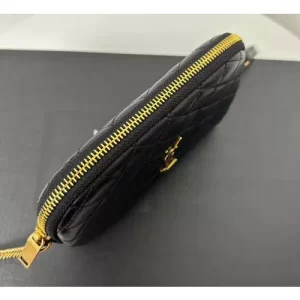 Gaby Zipped Pouch In Lambskin - YPS196